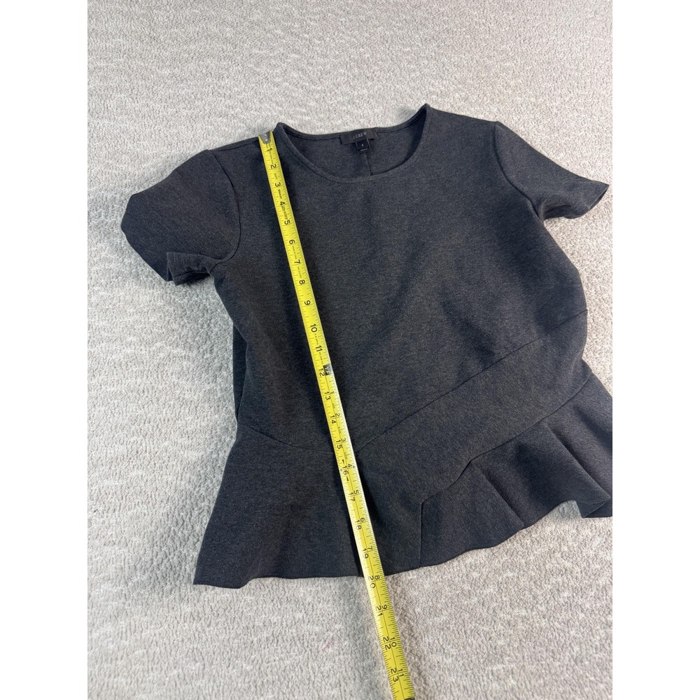 J.Crew Shirt Womens Small Gray Peplum Short Sleeve Asymmetrical Ruffle Hem Top - Picture 3 of 7